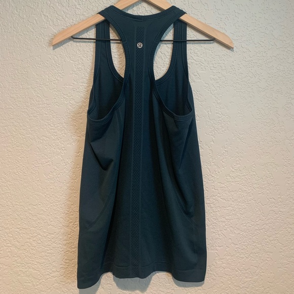Lululemon Swiftly Tech Racerback - Picture 2 of 2